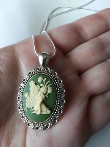 Fairy Scottish Thistle Cameo Green necklace 925 sterling silver chain - Picture 1 of 3