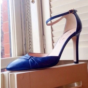 SJP Tanny Blue Mary Jane 4” Heels - Picture 1 of 16