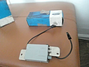 GENUINE FORD GRANADA/SCORPIO RADIO AMPLIFIER NEW - Picture 1 of 3