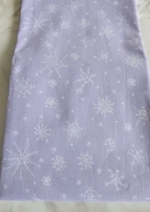 Clothworks Winter Love Purple Cotton Fabric 1yd X 44 - Picture 1 of 1