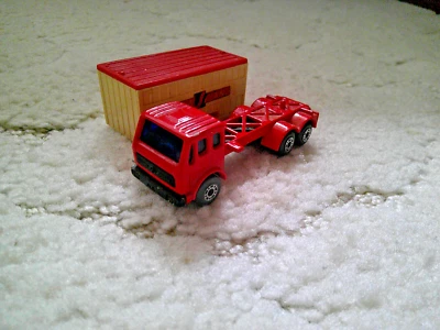 Matchbox Superfast Mercedes Container Truck " SEA Land" - Bild 1 von 4
