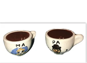 Vintage Ma Pa Coffee Cups Salt And Pepper Shakers Fun - Picture 1 of 7
