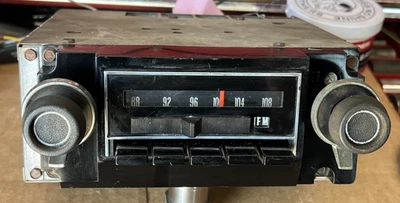 71 73 77 Impala Chevy truck Monte Carlo Caprice Blazer Nova Camaro Am/fm Radio - Image 1 of 4