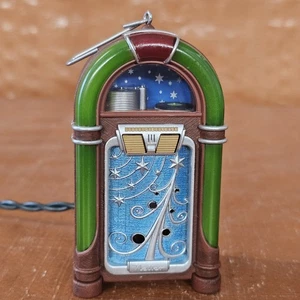 Hallmark Keepsake Jukebox Fiesta Luz y Música 1996 Adorno Mágico de Navidad - Imagen 1 de 7