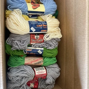 Yarn Skeins lot 6 Heavy RUG YARN 1970s colors Vintage Caron Green Yellow NOS - Picture 1 of 1