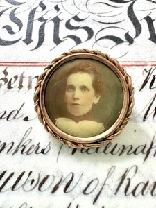 Antique Victorian Mourning Brooch Pin Portrait of Pretty Lady Brass Gold Tone - Picture 1 of 24