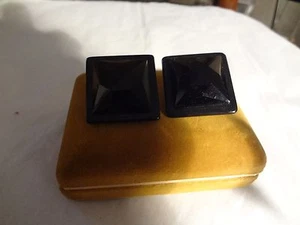 VINTAGE BLACK SQUARE CLIP ON EARRINGS CIRCA 1990'S HOT STUFF! - Picture 1 of 7