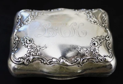SUPERB ROSE RIBBON SCROLL GORHAM STERLING SILVER SOAP BOX 102 GR VINTAGE - Изображение 1 из 4