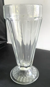 Vintage 7" Libbey Glass Malt Milkshakes or Ice Cream Sundaes w Basket Weave Foot - Picture 1 of 4