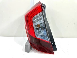 Lámpara de luz trasera izquierda LED híbrida Honda Fit Jazz GP5 STANLEY W1698 genuina OEM JDM - Imagen 1 de 7