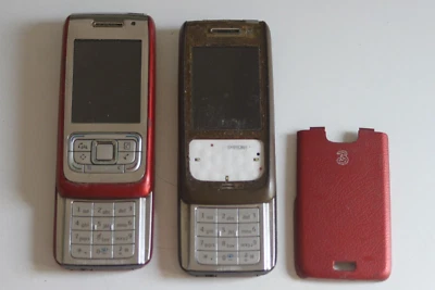 2x Nokia Corporation E65-1 Telefono cellulare vendo per pezzi di ricambio - Immagine 1 di 4