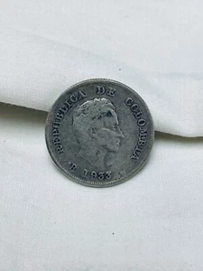 Colombia 1933 Silver 20 Centavos Coin- No Reserve - Picture 1 of 8