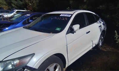 2012 Honda Crosstour Automatic Transmission OEM 126K Miles - LKQ437169223 - Image 1 of 4