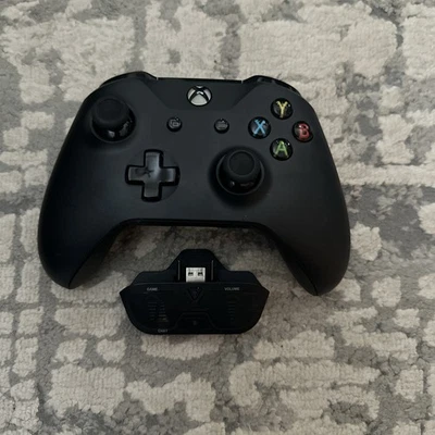 Official Microsoft Xbox One Wireless Controller X/S 1708 Model Great Condition - Image 1 of 4