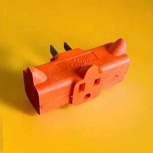 🔥(AN) ***QTY 5*** Leviton 694 Triple Outlet Adapter ***FREE SHIPPING*** - Picture 1 of 5