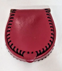 Vintage Handmade Tray Red Leather Coin Purse Pocket Holder Horseshoe Wallet - Foto 1 di 7