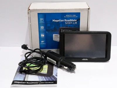 Magellan RoadMate 5230T-LM Car GPS System w/ Charger TESTED - Image 1 of 4