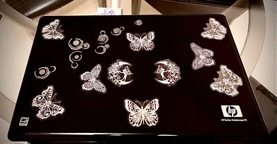 Portátil HP Pavilion DV7-3000 negro con teclado blanco Foto 1 de 4