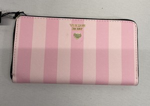 victoria secret pink wallets