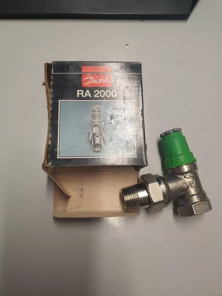 Danfoss RA 2000 RA-FN 15 1/2 013G0023 - Bild 1 von 1