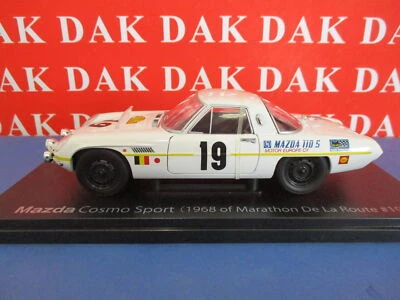 Die cast 1/24 Modellino Auto Mazda Cosmo Sport Marathon De La Route 1968 - Immagine 1 di 4
