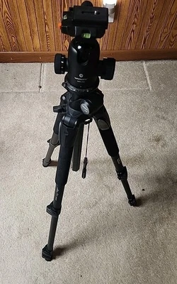 Vanguard Alta Pro 264AT Tripod with SBH-250 head - Image 1 of 4