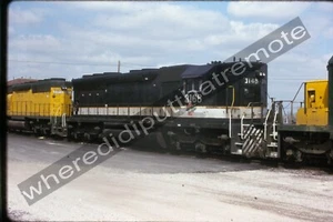 Diapositiva Original Chicago & Northwestern CNW 3168 EMD SD45 Proviso ILL 8-88 (44) - Imagen 1 de 2