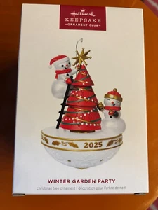 Hallmark 2025 KOC Keepsake Winter Garden Party Snowmen Christmas Ornament NIB - Picture 1 of 1