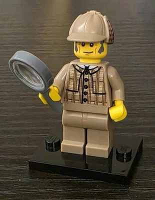 Lego Minifigure Minifig Series 5 Detective Sherlock Holmes 8805 CMF Retired New - Image 1 of 2
