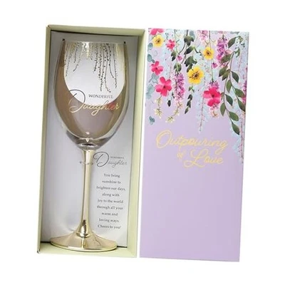  - Wonderful Daughter - Copa de vino con tallo de 19 oz hijastra y suegra  Foto 1 de 4