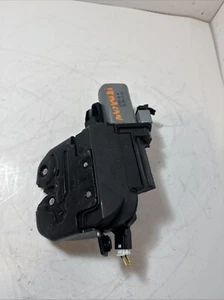 2015 PORSCHE MACAN REAR TAILTGATE TRUNK LID LATCH LOCK ACTUATOR OEM 95B827505A - Picture 1 of 7