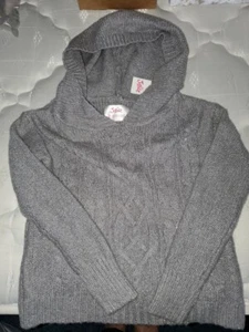 Justice Grey Knit Sweater Hood w/ Metallic Tread in Fabric Size 7 NWT ! - Picture 1 of 3