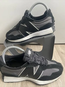 New Balance 327 | Schwarz Grau | UK Größe 4 Junior Version - Guter gebrauchter Zustand - Bild 1 von 8