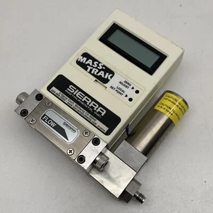 Sierra 810S-L-DR-1-OV1-SV1-V1-S1 Digital Oxygen Mass Flow Controller 0-1 SLPM - Picture 1 of 10