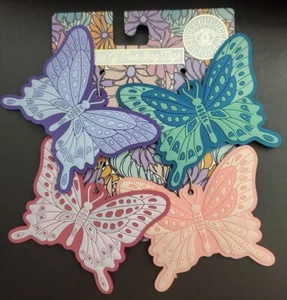 Wandering Moon 4 pcs Luggage Tags Set, Butterflies, CS4PKLUG-XAH, Butterfly New - Picture 1 of 5