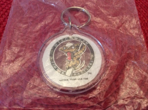 1999 MiLB Vintage Wisconsin Timber Rattlers Double Sided Keychain! Cover