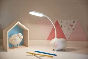 Paulmann Pauleen Akku Schreibtischleuchte Sweet Little Pig Weiss Rosa 5W USB dim - Bild 1 von 9