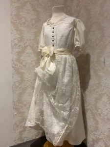 Kidstracht Turi Dirndl Kommunionkleid weiß Gr. 134 - 164 Kommuniondirndl - Bild 1 von 4