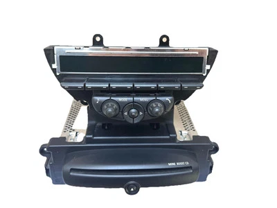 BMW Radio Mini Boost CD R55 R56 R57 R58 R59 R60 6512345676401 345676401 - Bild 1 von 4