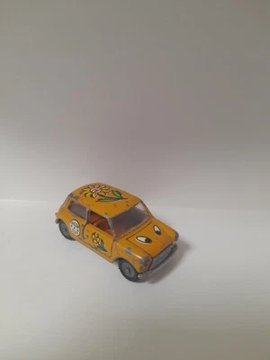 Mebetoys Innocenti Mini Hippie 1/43 Senape versione Fiore - Immagine 1 di 4