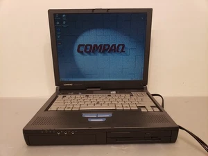 Vintage Compaq Armada E700 PII-400MHz 128MB 10GB CDRW-DVD Floppy Laptop Win98 - Picture 1 of 17