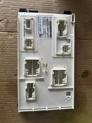 12-19 Mercedes W166 ML400 GL450 Front SAM Control Module Unit OEM - Image 1 of 4