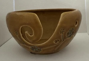 Large Ceramic Yarn Bowl Weighs 1 Lb 9 Oz. Top Approx. 6” In Diameter & 4” Deep - Picture 1 of 9