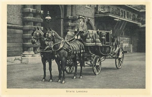 Postcard London Royal Horse Carriage Landau Circa 1950 - Picture 1 of 2