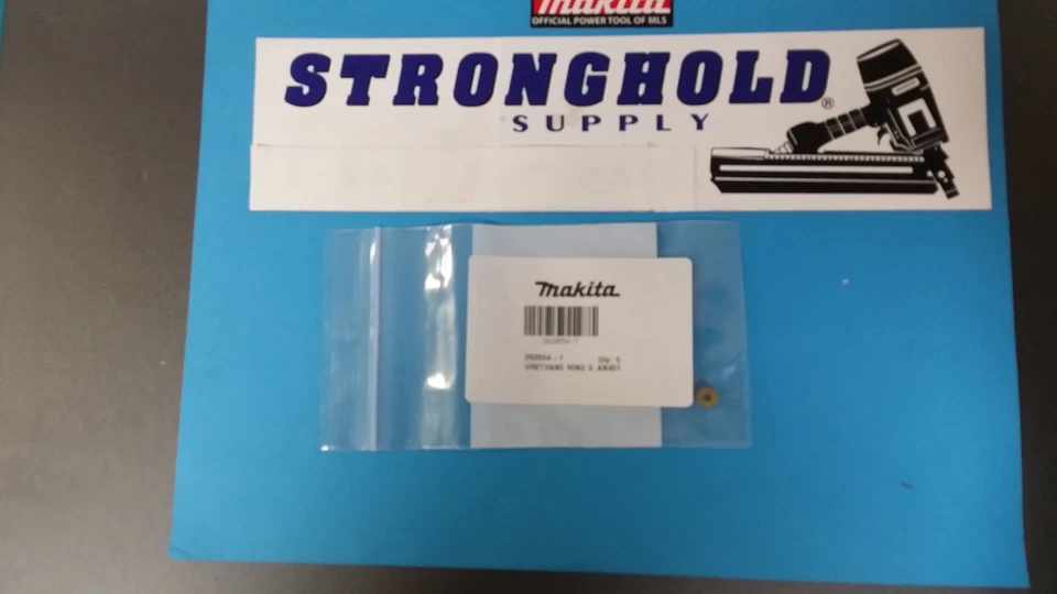 BRAND NEW MAKITA 262054-7 2620547 URETHANE RING FOR AN451 - Image 1 of 1