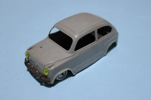INGAP FIAT 600 SCALA 1:32 BRIOSCHI MOLTO BUONO - Foto 1 di 2