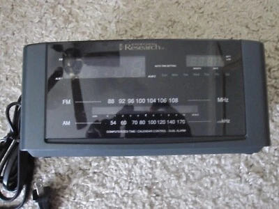 Emerson Research Reloj Radio Smart Set Doble Alarma Modelo CKS2000N Foto 1 de 3