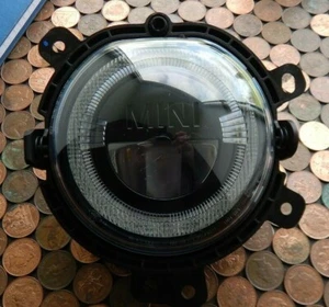 NEW Genuine Mini F54 F55 F56 F57 14-19 Bumper FOG HALO RIGHT LED left 7497768 - Picture 1 of 3