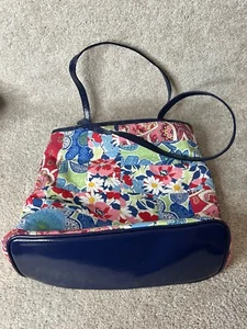 Vera Bradley SUMMER MEDLEY Tote PURSE Summer Cottage Doodle Daisy RED  Patchwork - Picture 1 of 9