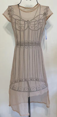 Vestido Doble Platino Performance Wear Adulto Talla S Manga Corta Desnudo Asimétrico Foto 1 de 4